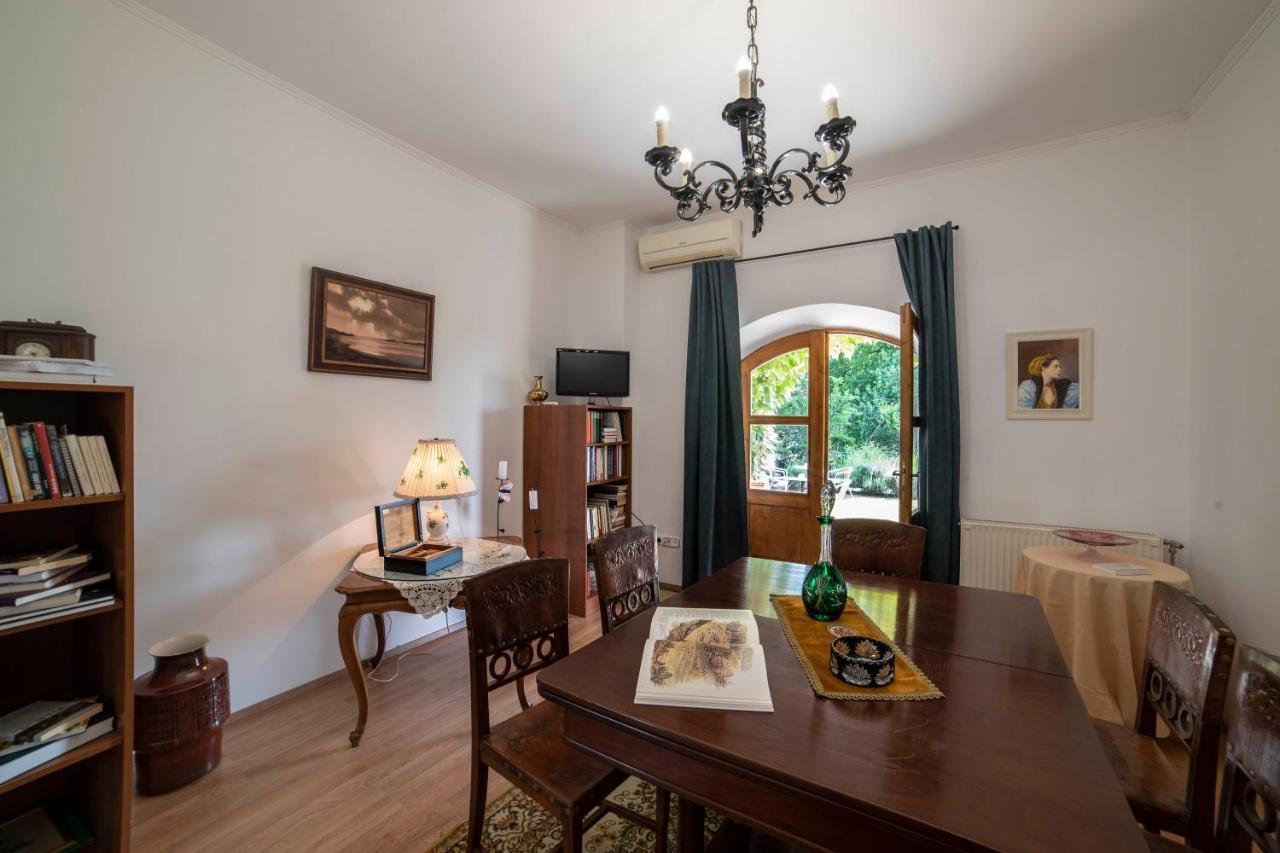 Kis Helikon Szálloda 4*
